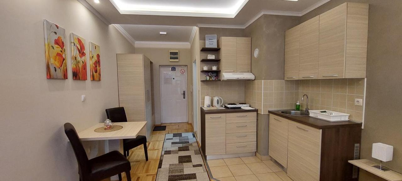 Apartman Studio Niki Subotica Exterior foto